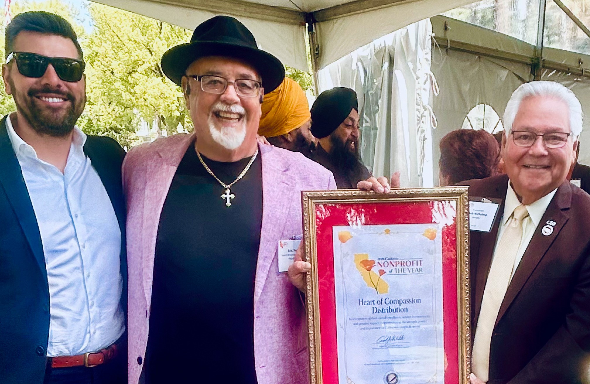 Photo of Sen. Archuleta and Heart of Compassion Distribution as the 2026 Nonprofit of the Year